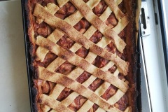 44833069_537461963368935_1839335210689232896_n